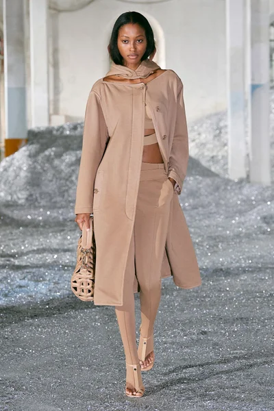 Look 29